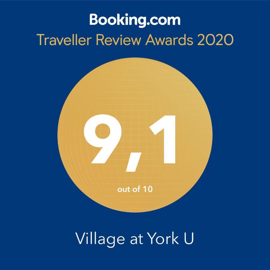 Village At York U Toronto Exterior photo