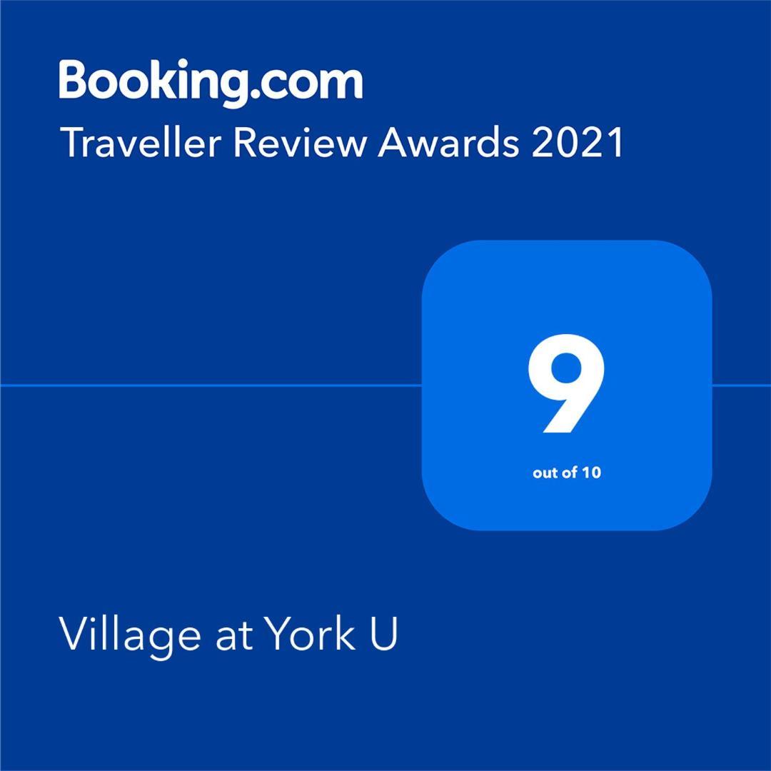 Village At York U Toronto Exterior photo